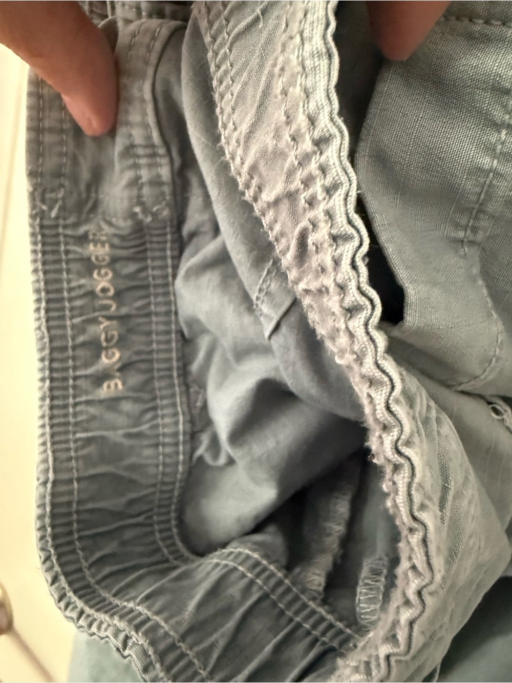 AE baggy jogger with cargo type pockets size 18 - Picture 5 of 7